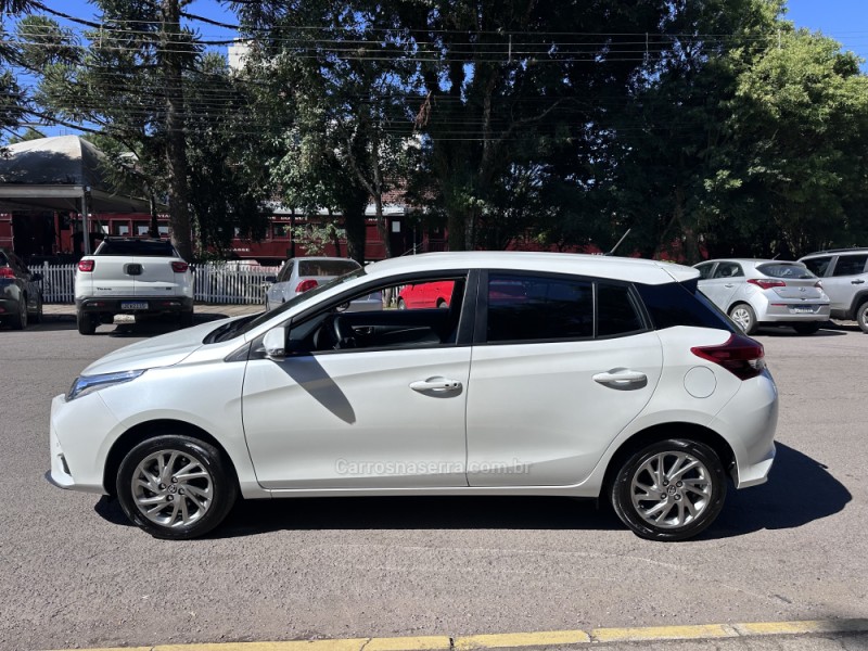 YARIS 1.5 XS 16V FLEX 4P AUTOMÁTICO - 2023 - BENTO GONçALVES