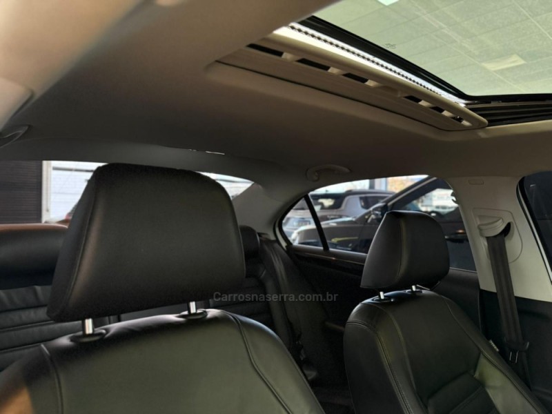 JETTA 2.0 TSI HIGHLINE 211CV GASOLINA 4P DSG - 2017 - SãO LEOPOLDO