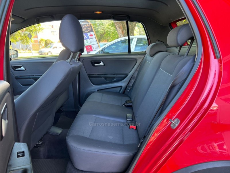 FOX 1.0 MPI TRACK 12V FLEX 4P MANUAL - 2017 - MONTENEGRO