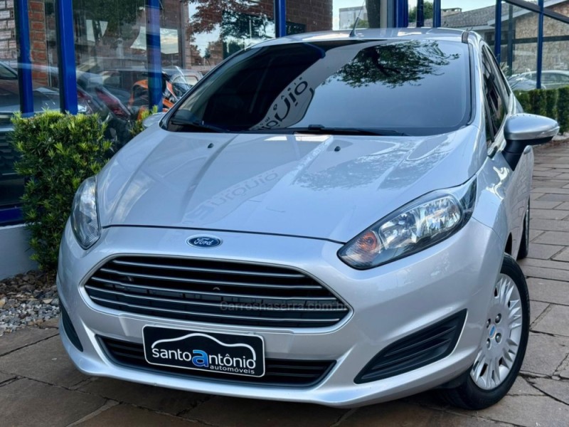 FIESTA 1.6 SE HATCH 16V FLEX 4P MANUAL - 2017 - LAGOA VERMELHA