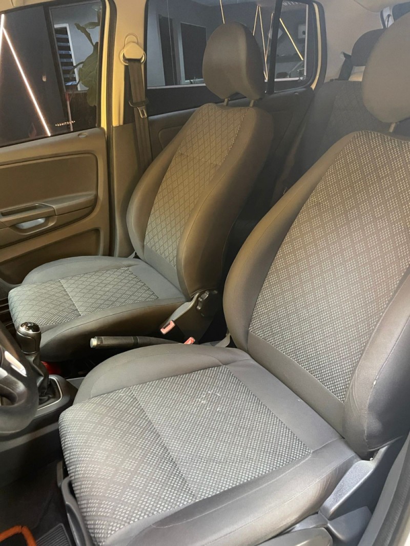 FOX 1.0 MPI TRENDLINE 12V FLEX 4P MANUAL - 2015 - NOVO HAMBURGO