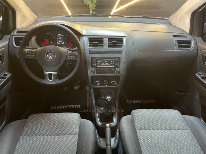 FOX 1.0 MPI TRENDLINE 12V FLEX 4P MANUAL - 2015 - NOVO HAMBURGO