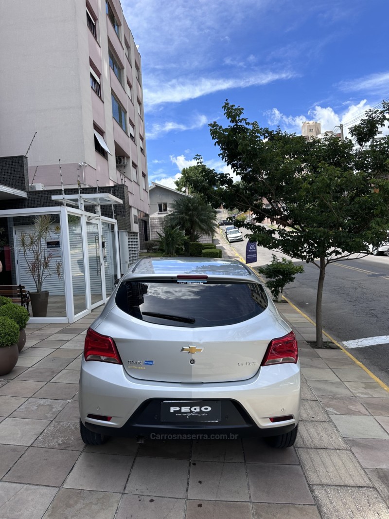 ONIX 1.4 MPFI LTZ 8V FLEX 4P MANUAL - 2018 - BENTO GONçALVES
