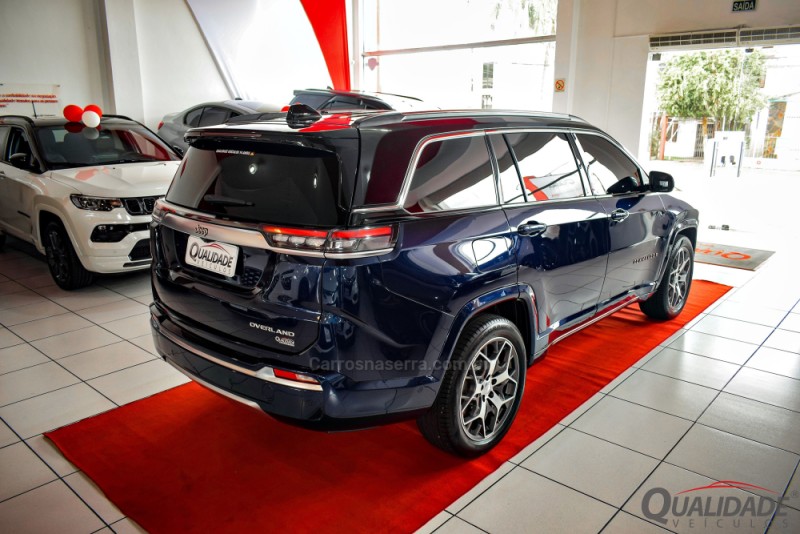 COMMANDER 1.3 OVERLAND T270 16V 4X2 TURBO FLEX 4P AUTOMÁTICO - 2023 - SANTA CRUZ DO SUL