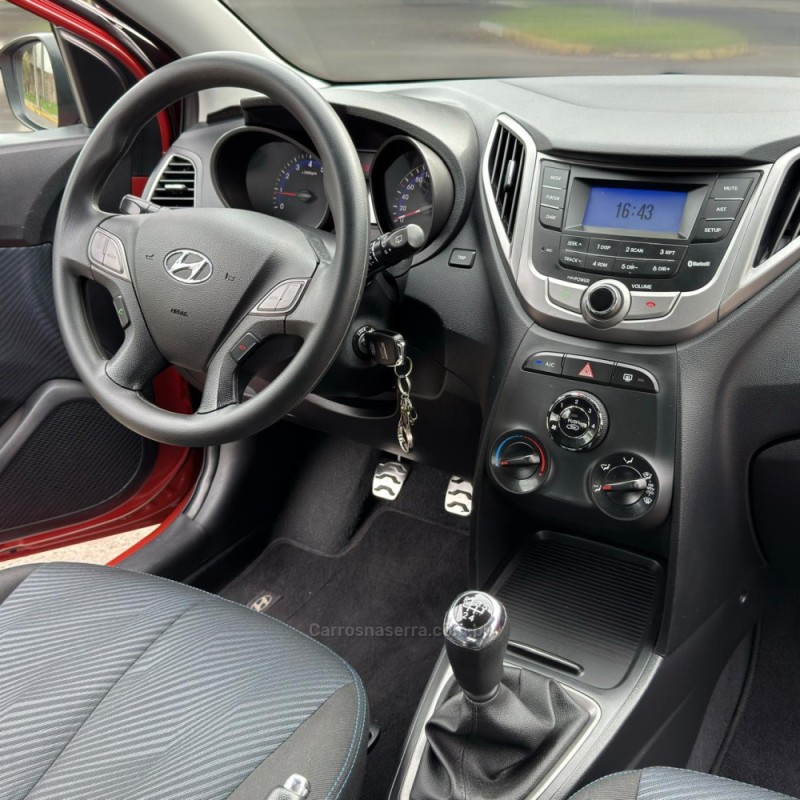 HB20X 1.6 16V STYLE FLEX 4P MANUAL - 2015 - NOVO HAMBURGO