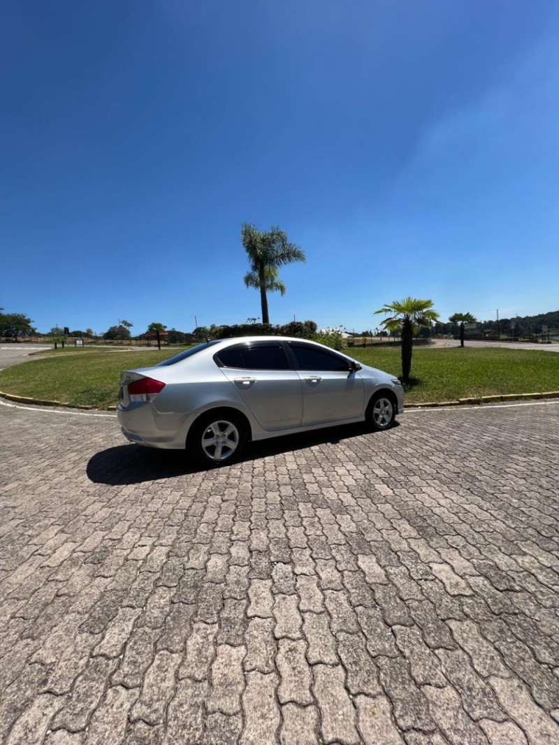 CITY 1.5 LX 16V FLEX 4P MANUAL - 2010 - CAXIAS DO SUL