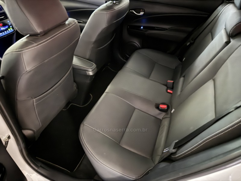 YARIS 1.5 XLS CONNECT 16V FLEX 4P AUTOMÁTICO - 2022 - CAXIAS DO SUL