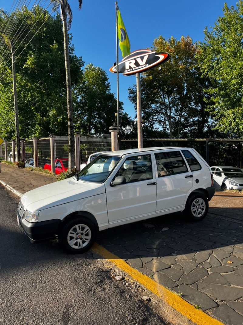 UNO 1.0 MPI MILLE FIRE ECONOMY 8V FLEX 4P MANUAL - 2013 - CARLOS BARBOSA