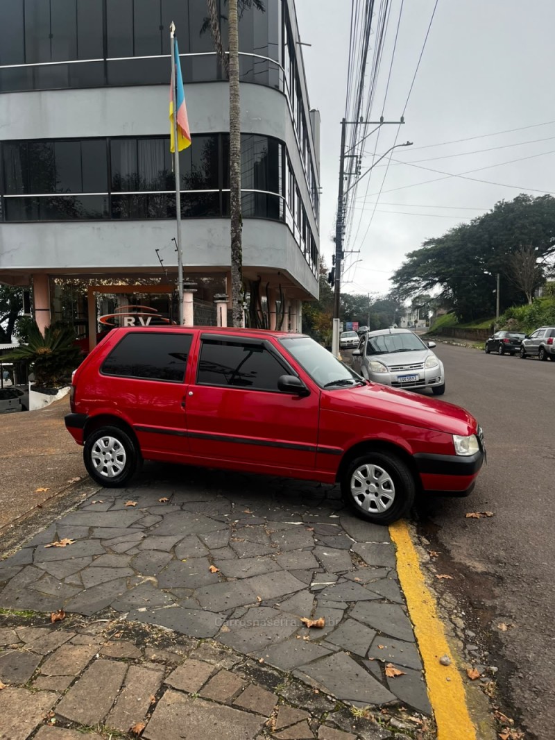 UNO 1.0 MPI MILLE FIRE ECONOMY 8V FLEX 2P MANUAL - 2013 - CARLOS BARBOSA