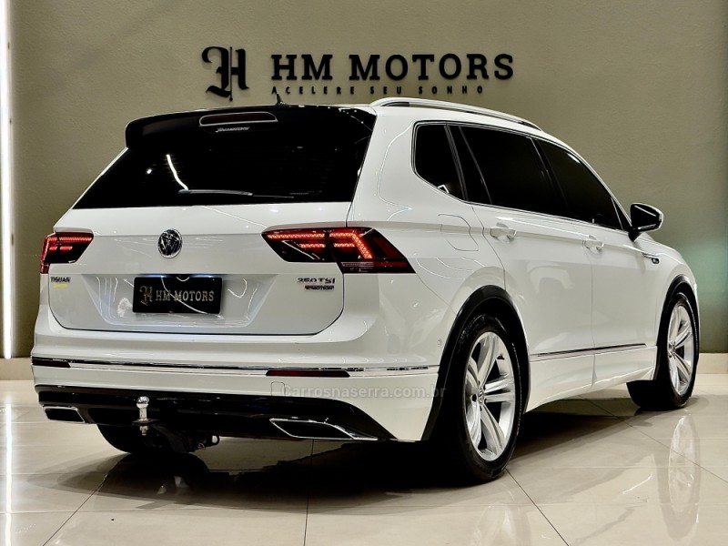 TIGUAN 2.0 TSI R-LINE 16V TURBO GASOLINA 4P TIPTRONIC - 2016 - CAXIAS DO SUL