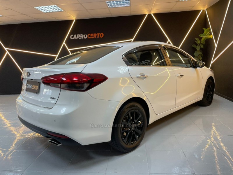 CERATO 1.6 SX 16V FLEX 4P AUTOMÁTICO - 2018 - NOVO HAMBURGO