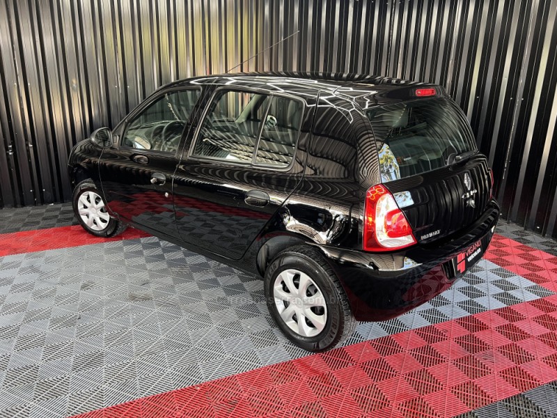 CLIO 1.0 EXPRESSION 16V FLEX 4P MANUAL - 2014 - CAXIAS DO SUL