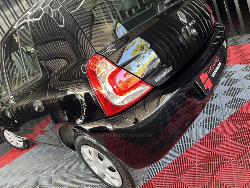 CLIO 1.0 EXPRESSION 16V FLEX 4P MANUAL - 2014 - CAXIAS DO SUL