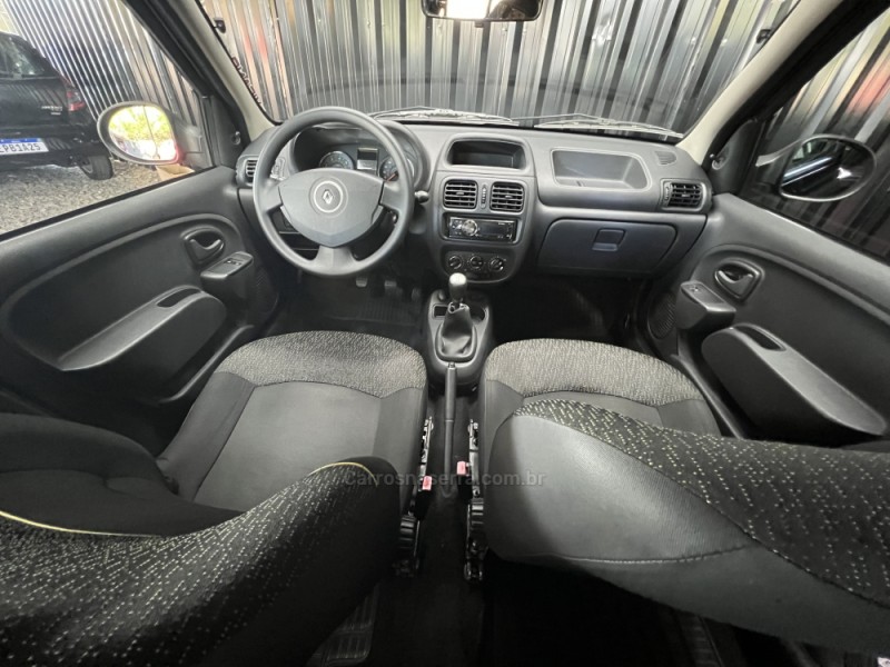 CLIO 1.0 EXPRESSION 16V FLEX 4P MANUAL - 2014 - CAXIAS DO SUL