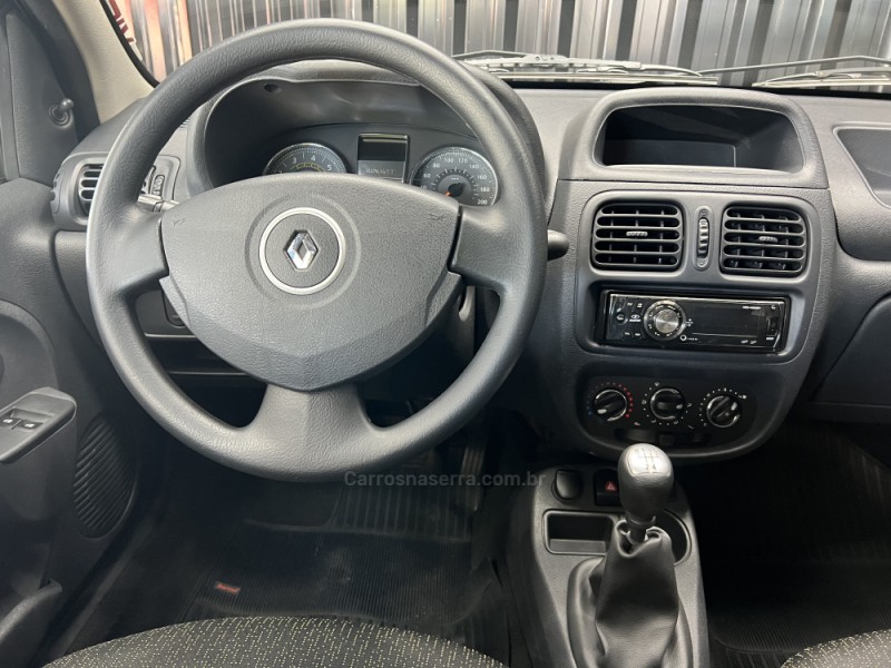 CLIO 1.0 EXPRESSION 16V FLEX 4P MANUAL - 2014 - CAXIAS DO SUL