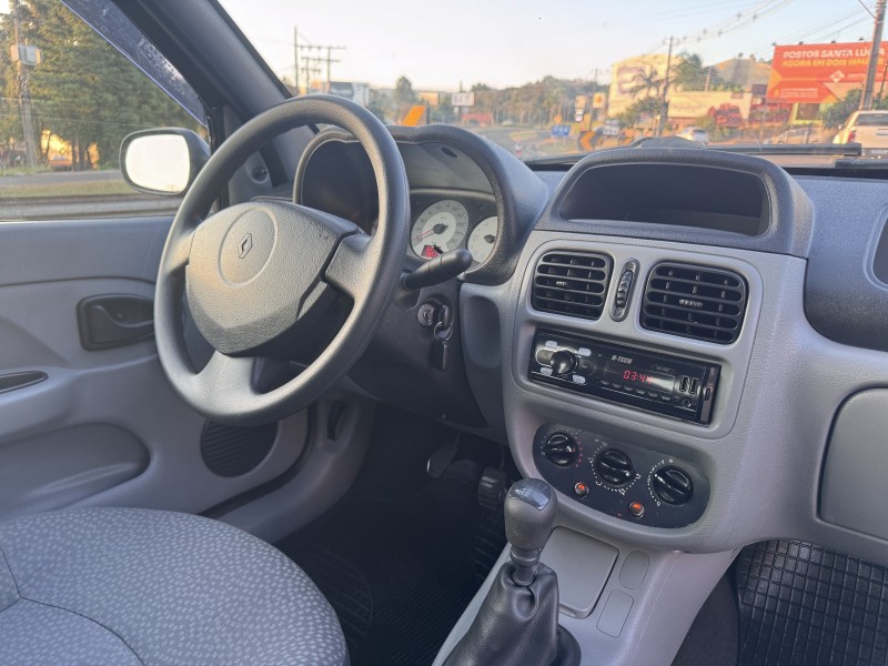 CLIO 1.0 16V FLEX 2P MANUAL - 2011 - DOIS IRMãOS