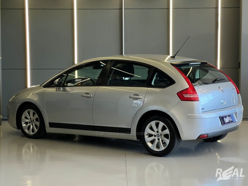 C4 2.0 GLX 16V FLEX 4P AUTOMÁTICO - 2013 - SAPIRANGA