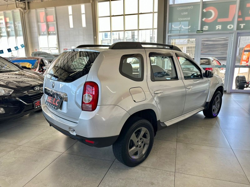 DUSTER 1.6 EXPRESSION 4X2 16V FLEX 4P MANUAL - 2015 - CAXIAS DO SUL