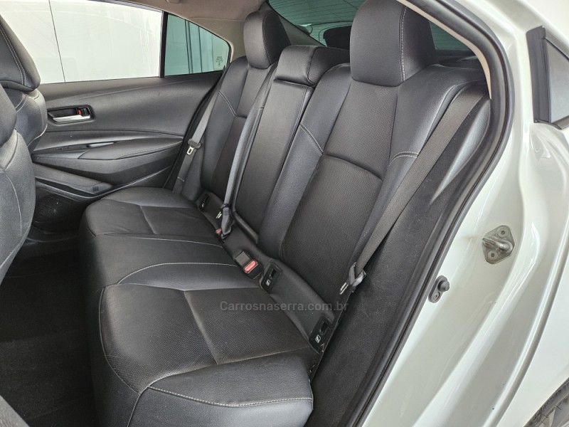 COROLLA 2.0 XEI 16V FLEX 4P AUTOMÁTICO - 2022 - TAPEJARA