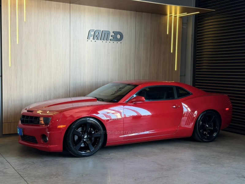 CAMARO 6.2 ZL1 COUPÉ V8 GASOLINA 2P AUTOMÁTICO - 2011 - LAJEADO