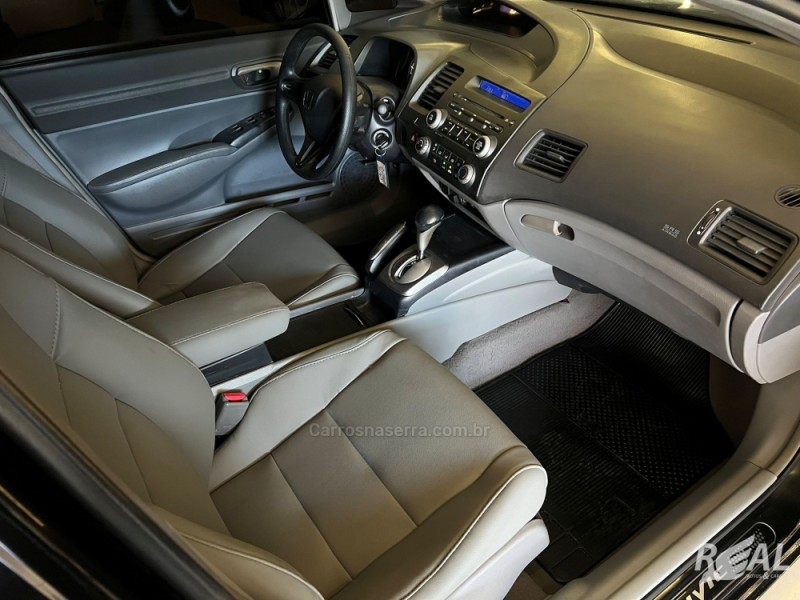 CIVIC 1.8 LXS 16V FLEX 4P MANUAL - 2008 - SAPIRANGA