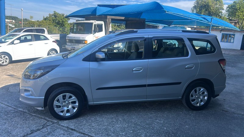 SPIN 1.8 LTZ 8V FLEX 4P AUTOMÁTICO - 2016 - FARROUPILHA