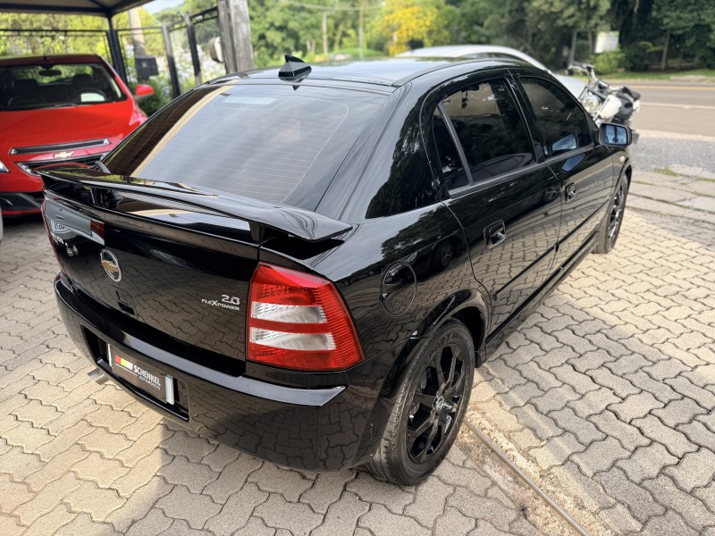 ASTRA 2.0 MPFI ADVANTAGE 8V FLEX 4P MANUAL - 2009 - NOVA PETRóPOLIS