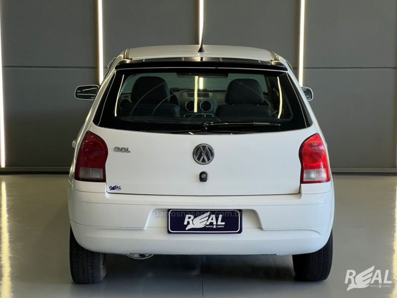 GOL 1.0 MI 8V FLEX 4P MANUAL G.IV - 2011 - SAPIRANGA