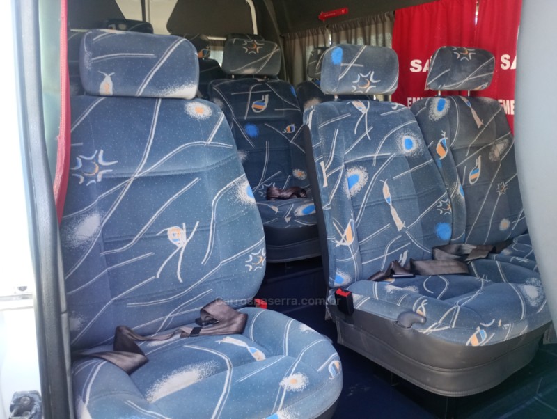 MASTER 2.3 DCI MINIBUS EXECUTIVE L3H2 16 LUGARES 16V DIESEL 4P MANUAL - 2018 - FARROUPILHA