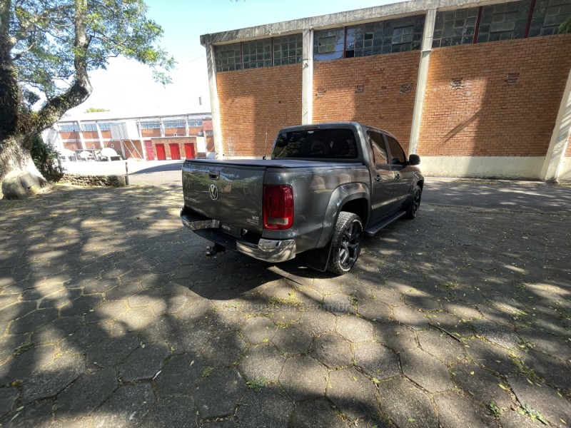 AMAROK 3.0 V6 TDI HIGHLINE CD DIESEL 4MOTION AUTOMÁTICO - 2019 - BENTO GONçALVES