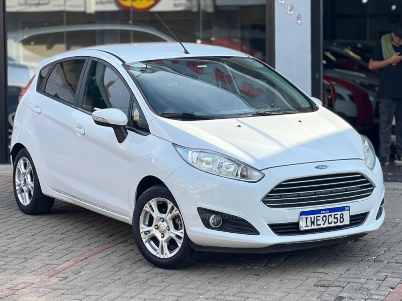 fiesta 1.5 se hatch 16v flex 4p manual 2015 sapucaia do sul