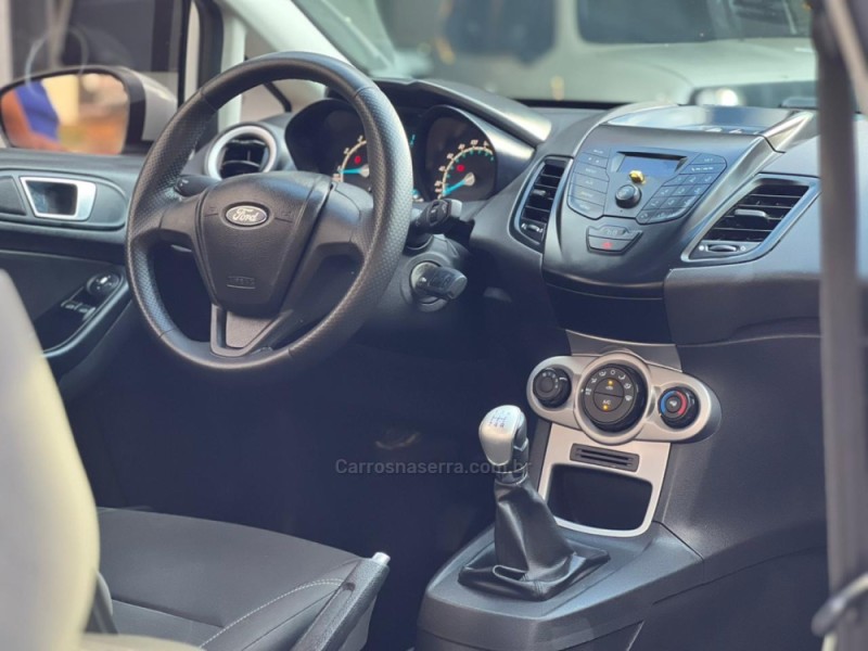 FIESTA 1.5 SE HATCH 16V FLEX 4P MANUAL - 2015 - SAPUCAIA DO SUL