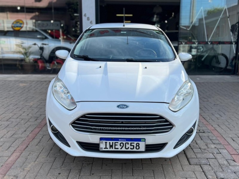 FIESTA 1.5 SE HATCH 16V FLEX 4P MANUAL - 2015 - SAPUCAIA DO SUL