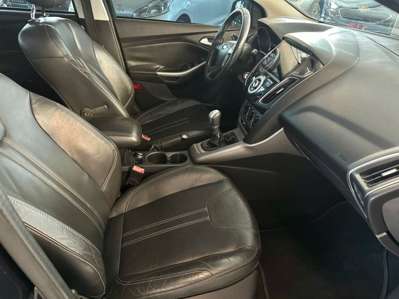 FOCUS 1.6 SE SEDAN 16V FLEX 4P MANUAL - 2014 - CAXIAS DO SUL