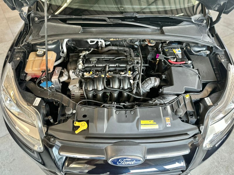 FOCUS 1.6 SE SEDAN 16V FLEX 4P MANUAL - 2014 - CAXIAS DO SUL