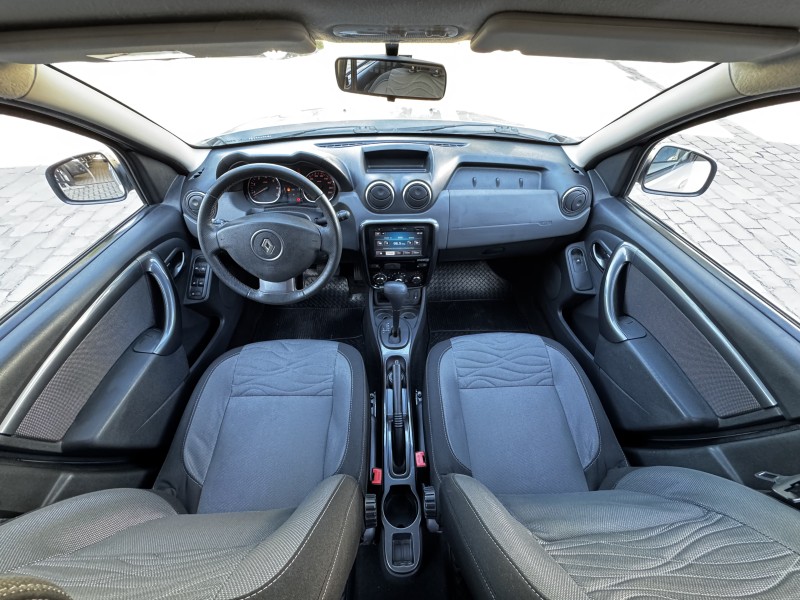 DUSTER 2.0 TECH ROAD II 4X2 16V FLEX 4P AUTOMÁTICO - 2014 - CAXIAS DO SUL