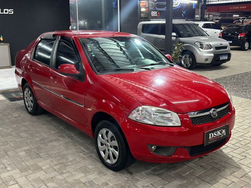 SIENA 1.0 MPI EL 8V FLEX 4P MANUAL - 2013 - CAXIAS DO SUL