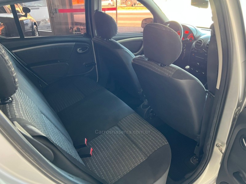 SANDERO 1.6 EXPRESSION 8V FLEX 4P MANUAL - 2012 - CAXIAS DO SUL