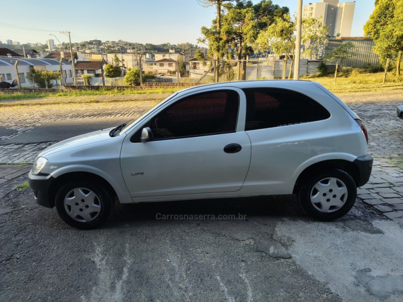 CELTA 1.0 MPFI LIFE 8V FLEX 2P MANUAL - 2011 - CAXIAS DO SUL