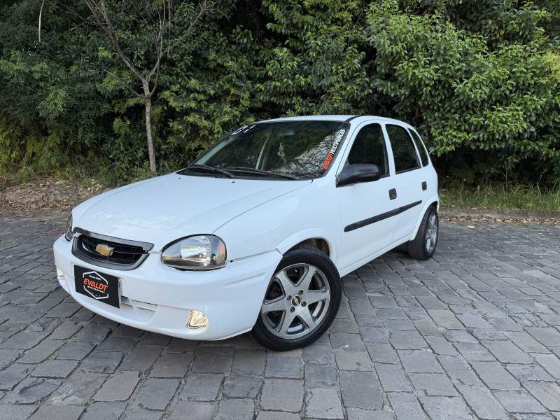 corsa 1.0 mpfi wind 8v gasolina 4p manual 2001 caxias do sul