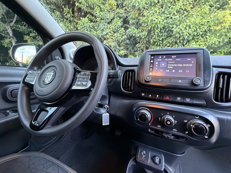 MOBI 1.0 TREKKING 8V FLEX 4P MANUAL - 2024 - CAXIAS DO SUL