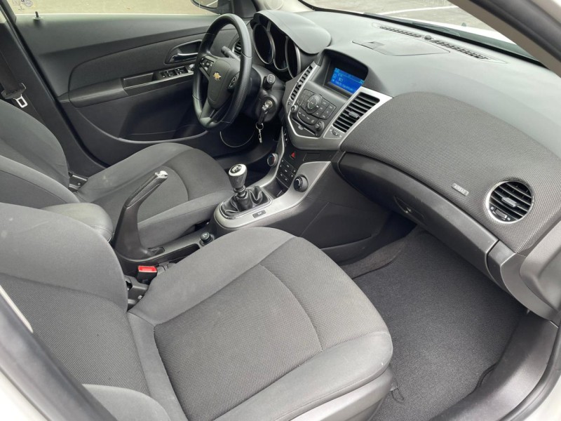 CRUZE 1.8 LT SPORT6 16V FLEX 4P MANUAL - 2012 - CAXIAS DO SUL