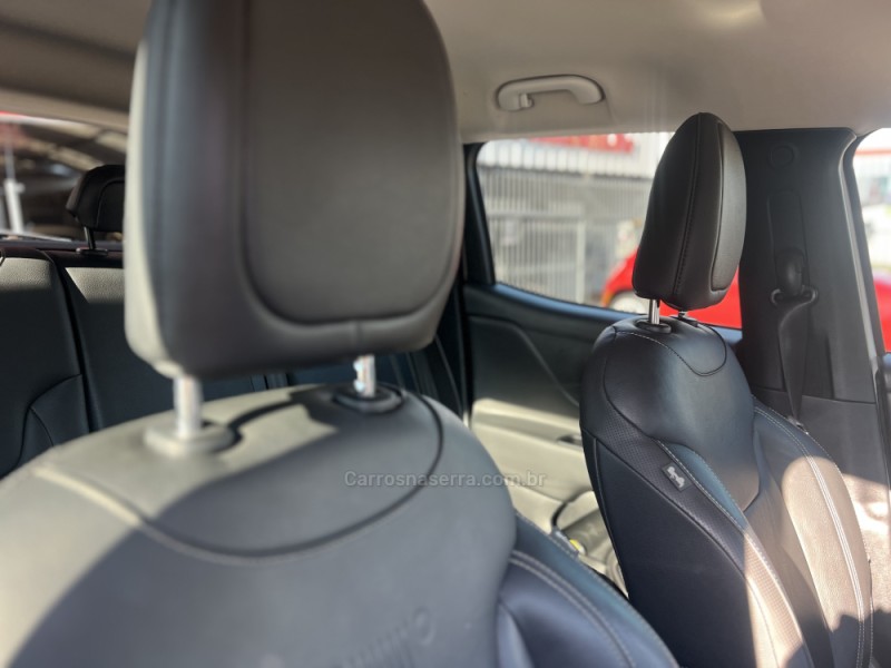 RENEGADE 1.3 LONGITUDE T270 16V TURBO FLEX 4P AUTOMÁTICO - 2023 - CAMPO BOM