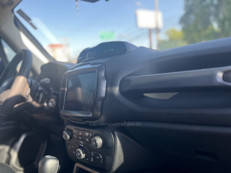 RENEGADE 1.3 LONGITUDE T270 16V TURBO FLEX 4P AUTOMÁTICO - 2023 - CAMPO BOM