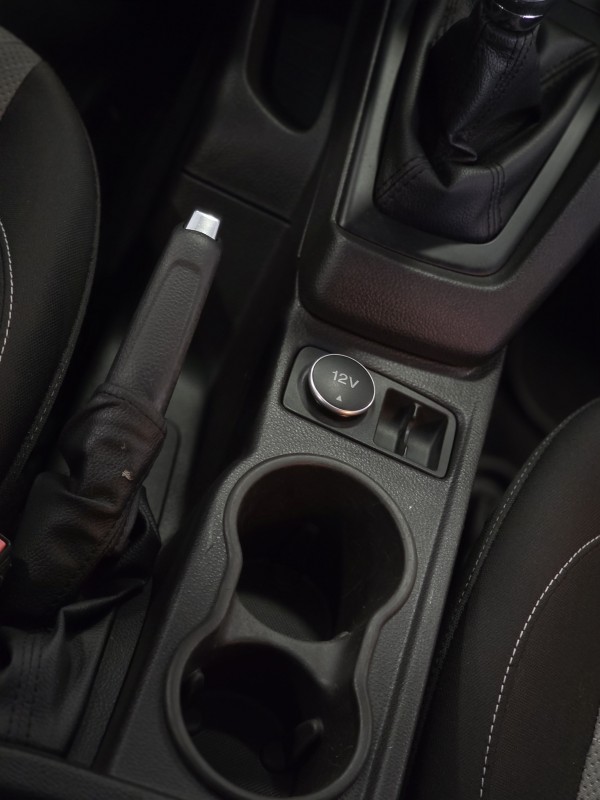 FOCUS 1.6 S 16V FLEX 4P MANUAL - 2015 - CAXIAS DO SUL