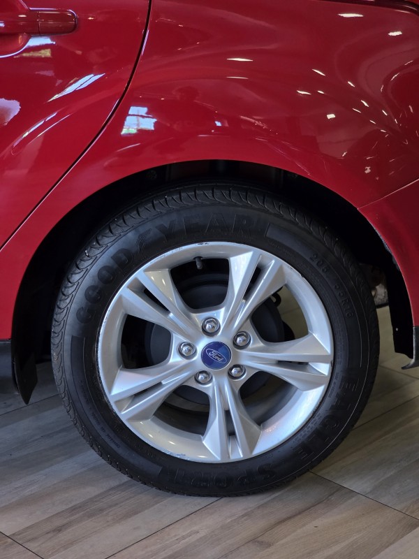 FOCUS 1.6 S 16V FLEX 4P MANUAL - 2015 - CAXIAS DO SUL