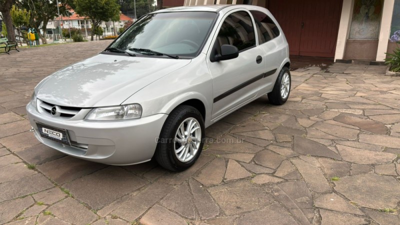CELTA 1.0 MPFI VHC 8V GASOLINA 2P MANUAL - 2005 - BENTO GONçALVES