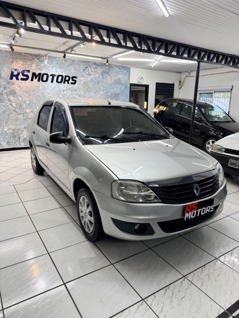 LOGAN 1.0 AUTHENTIQUE 16V FLEX 4P MANUAL - 2011 - CAXIAS DO SUL