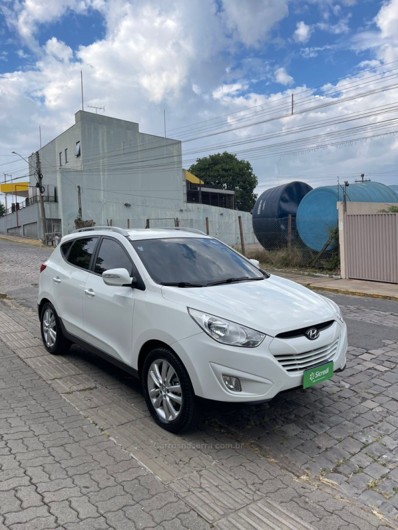 IX35 2.0 MPI 4X2 16V FLEX 4P MANUAL - 2013 - BENTO GONçALVES