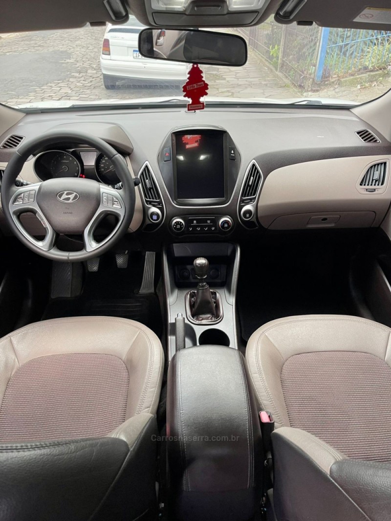 IX35 2.0 MPI 4X2 16V FLEX 4P MANUAL - 2013 - BENTO GONçALVES